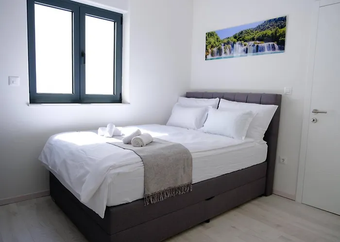 Premium Holiday House Vila Oaza With Pool