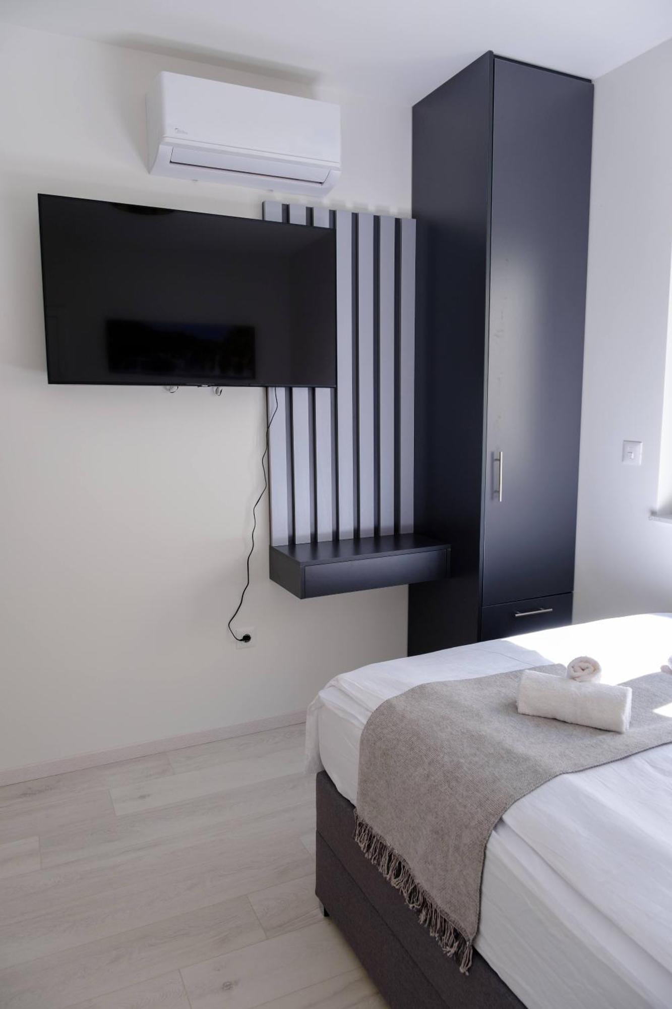 Holiday home Premium House Oaza With Pool Vodice