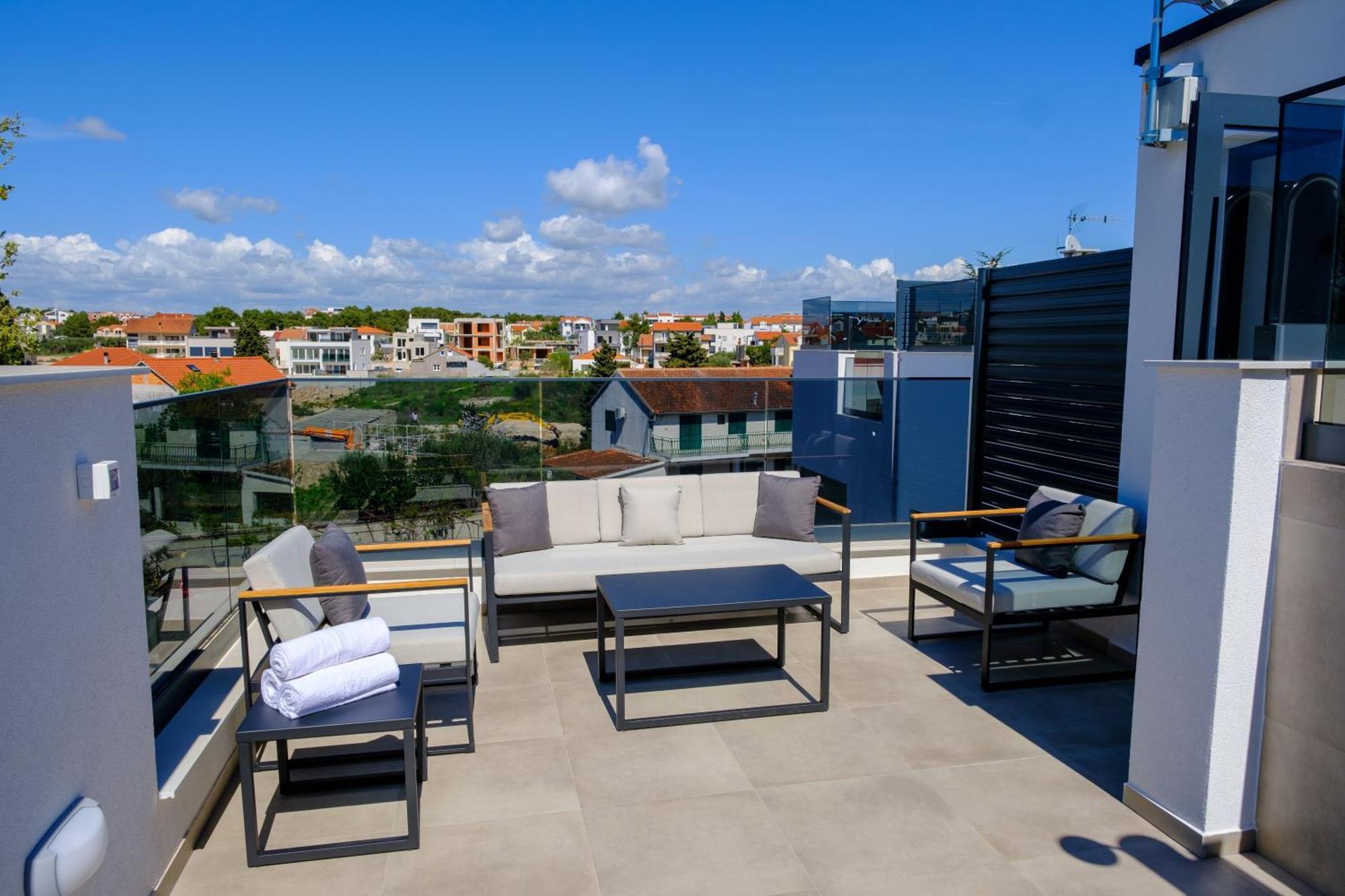 Premium House Oaza With Pool Vodice