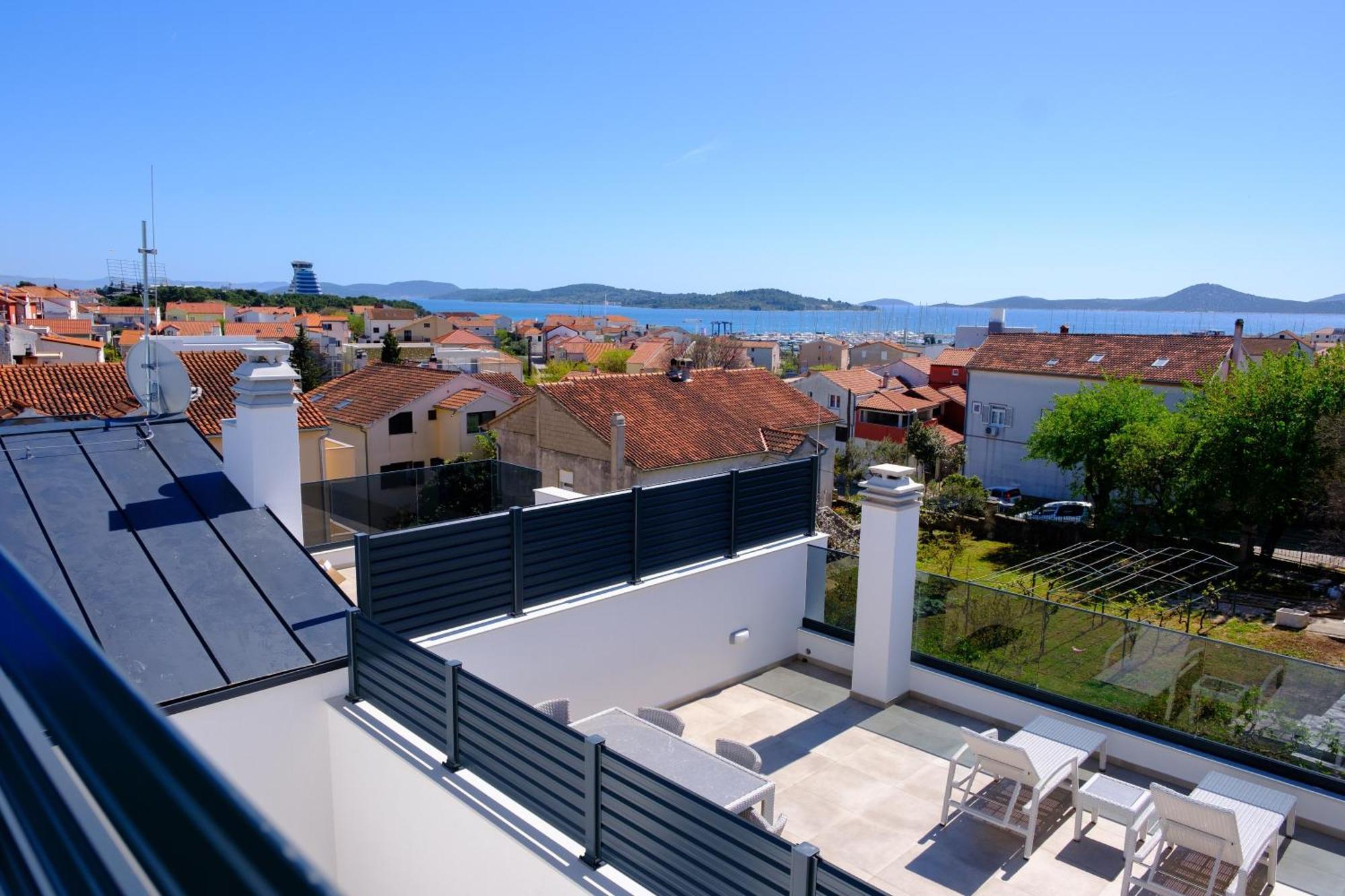 Holiday home Premium House Oaza With Pool *