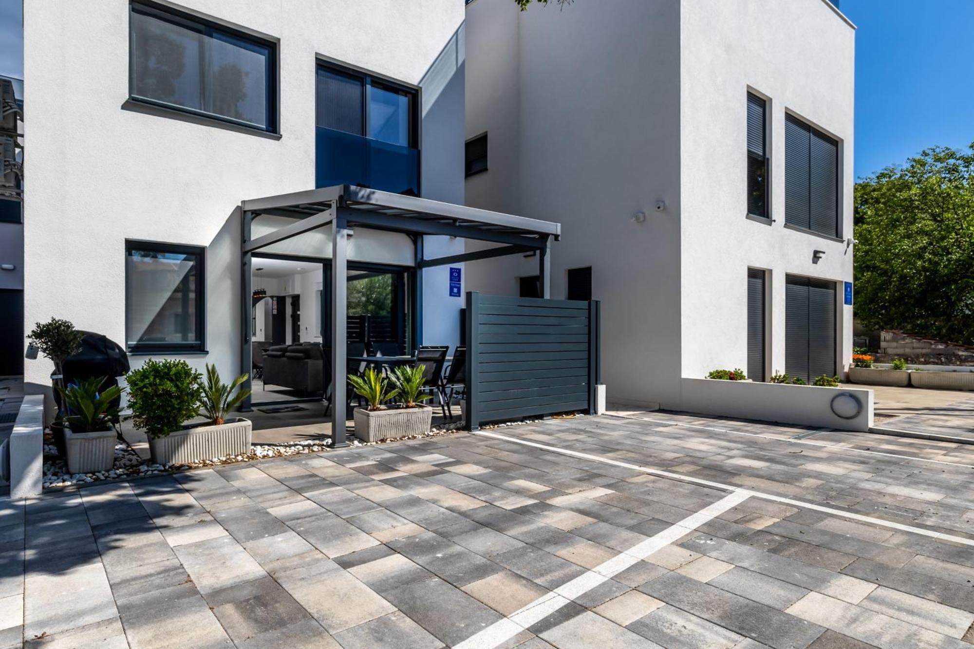 Semesterbostad Premium House Oaza With Pool *